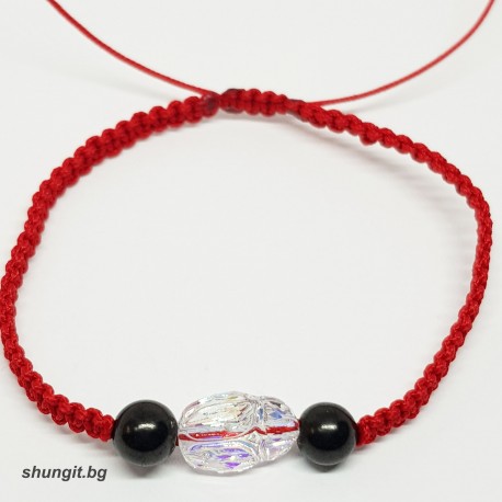 Гривна с червен конец " Талисман" с шунгит и SWAROVSKI® CRYSTALS